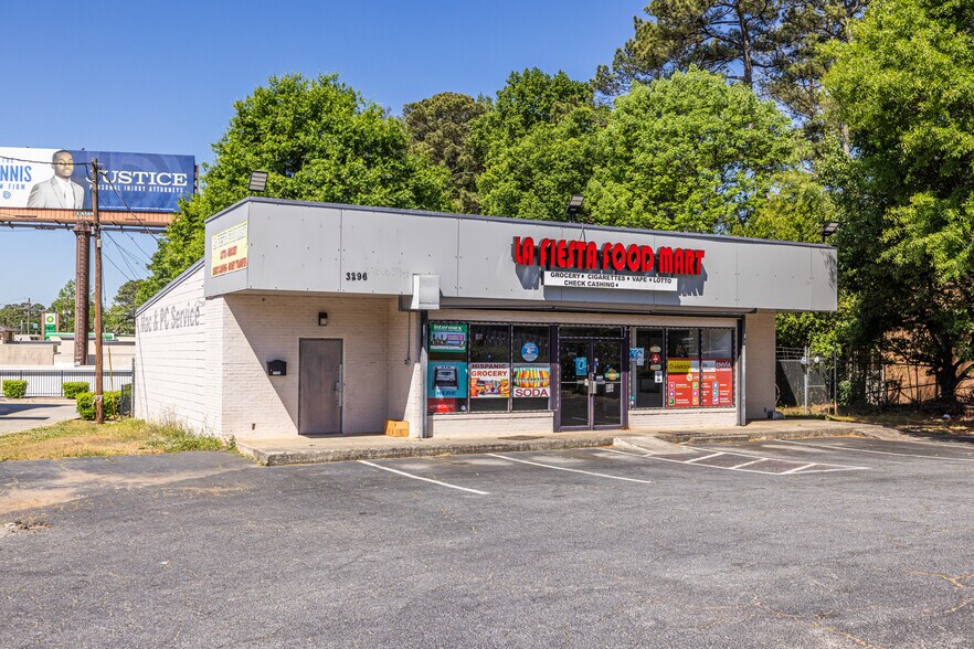 3296 Northcrest Rd, Atlanta, GA à vendre - Photo principale – Image 1 sur 14