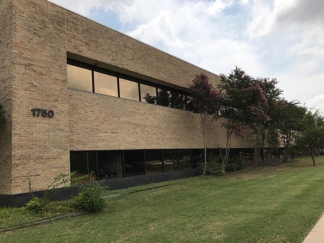 1750 N Collins Blvd, Richardson, TX à louer - Photo de l’immeuble – Image 2 sur 66