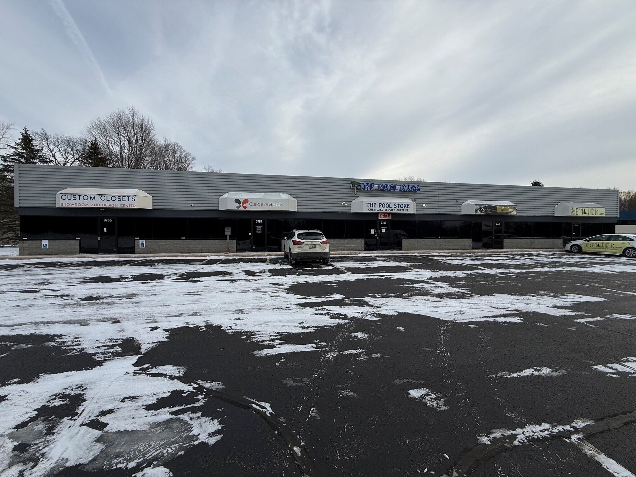 3765-3773 Sky King Blvd, Kalamazoo, MI à louer Photo principale– Image 1 sur 21