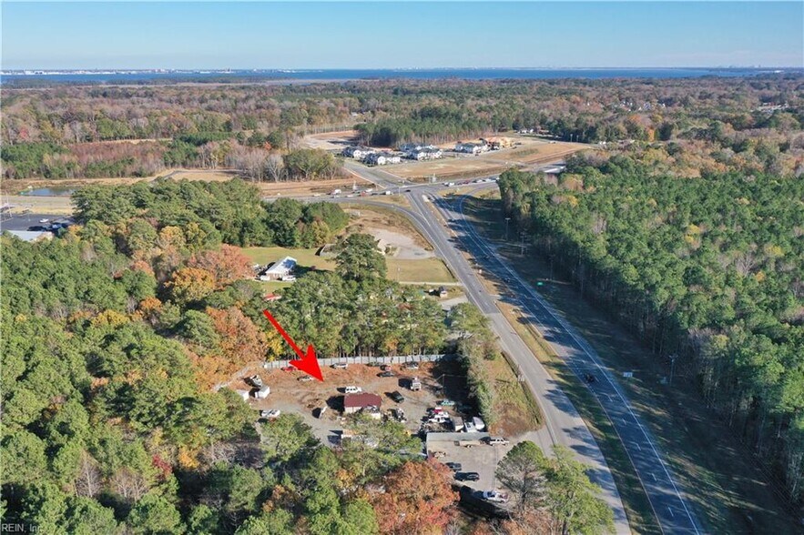 22251 Brewers Neck Blvd, Carrollton, VA à vendre - Photo principale – Image 1 sur 8