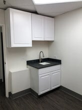 4910 Van Nuys Blvd, Sherman Oaks, CA à louer Photo intérieure– Image 1 sur 8