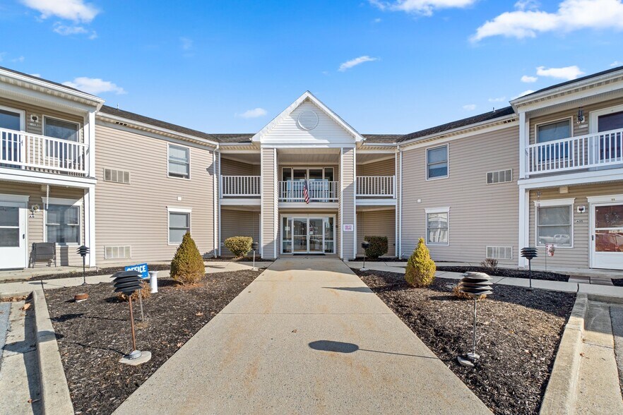 1 W Moser Rd, Thurmont, MD à vendre - Photo de l’immeuble – Image 2 sur 13