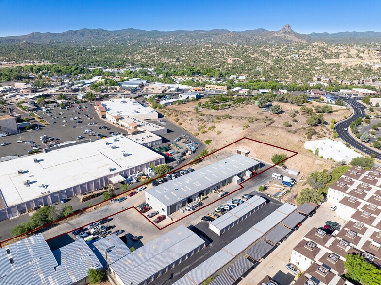 1050 Willow Creek Rd, Prescott, AZ à louer - Photo de l’immeuble – Image 2 sur 13