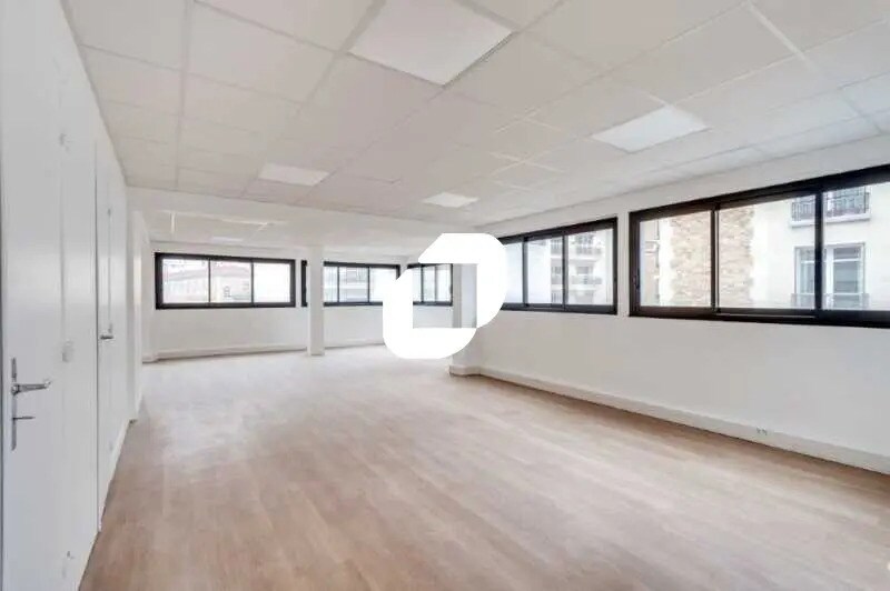 202 Rue De La Croix Nivert, Paris à louer - Photo de l’immeuble – Image 2 sur 8