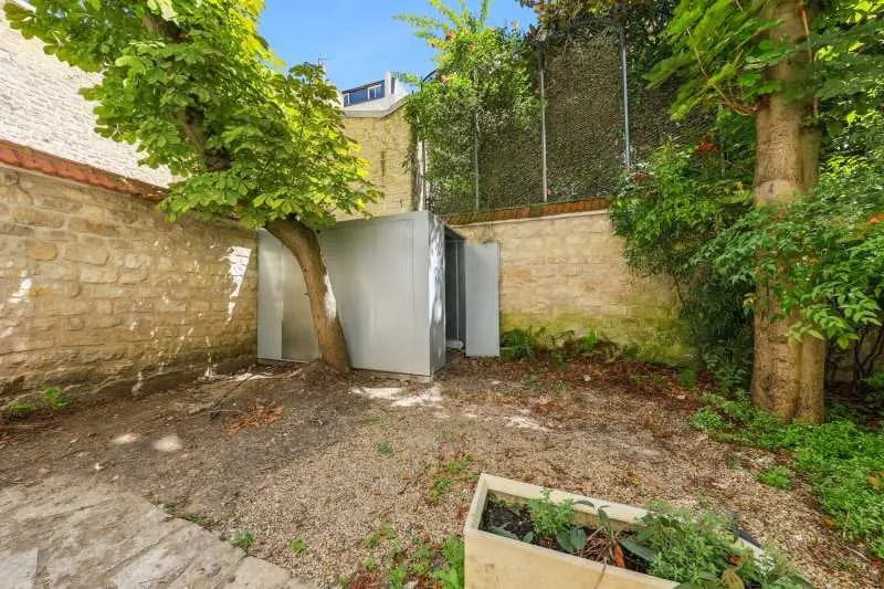 26 Rue Fortuny, Paris à louer - Photo de l’immeuble – Image 2 sur 2