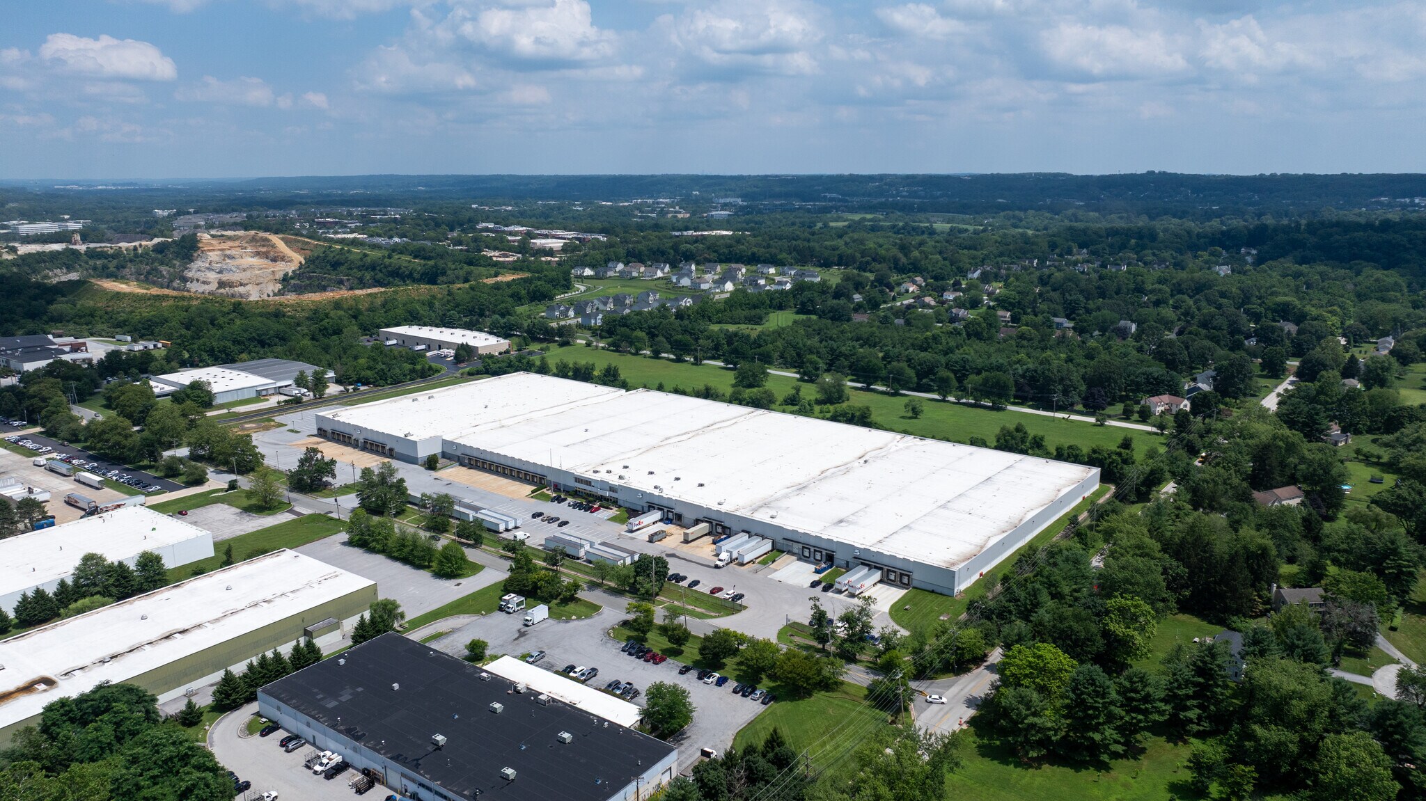 1 Lee Blvd, Malvern, PA à vendre Photo principale– Image 1 sur 10