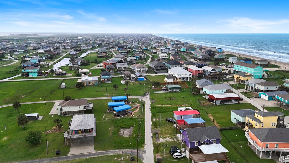 1845 Oleander, Crystal Beach, TX à vendre - Autre – Image 3 sur 38