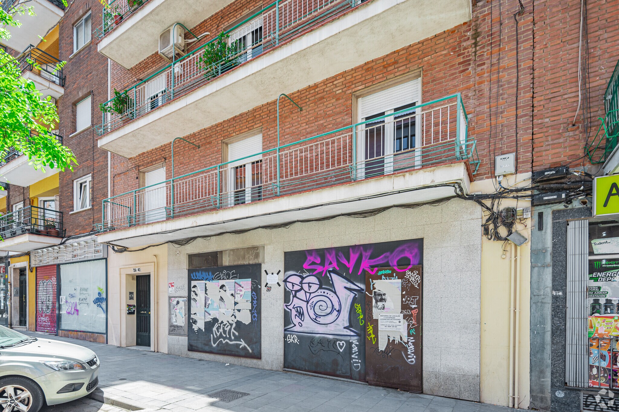Local commercial dans Madrid, Madrid à louer Photo de l’immeuble– Image 1 sur 2
