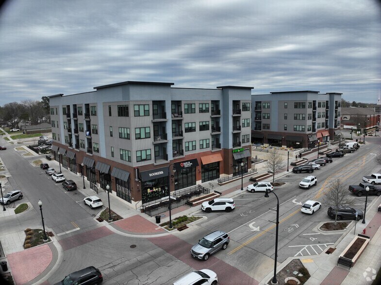 305 N Main St, Broken Arrow, OK à louer – Image 2 sur 33