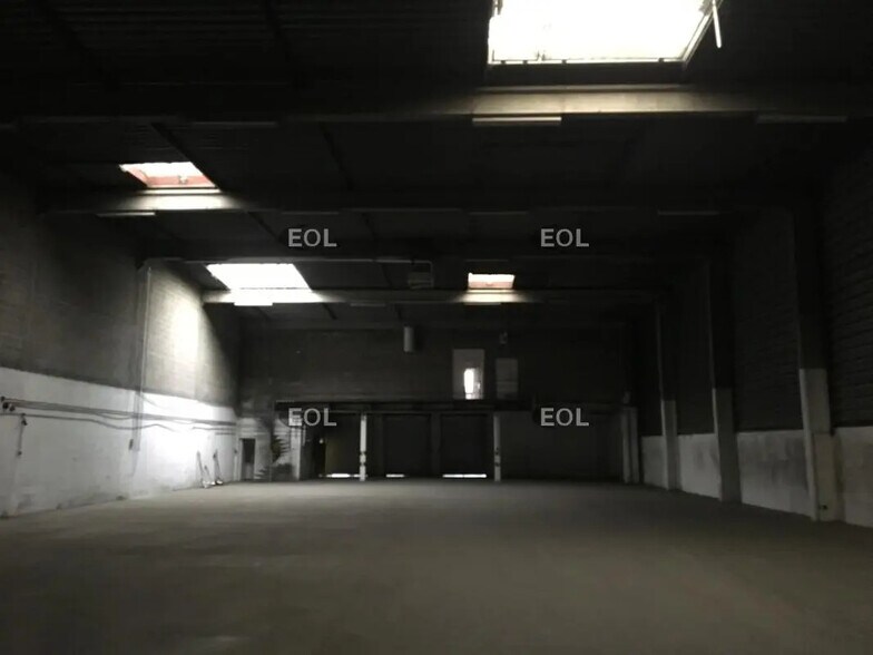 Local d’activités dans Antony à louer - Photo intérieure – Image 3 sur 3