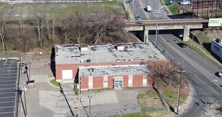 Plus de détails pour 1384 Tennessee Ave, Cincinnati, OH - Industriel/Logistique à vendre