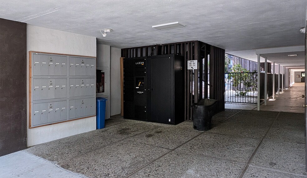 710 Laurel Ave, San Mateo, CA à vendre - Photo de l’immeuble – Image 2 sur 17
