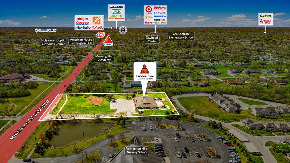 25005 Middlebelt Rd, Farmington Hills, MI à vendre - Photo de l’immeuble – Image 3 sur 5
