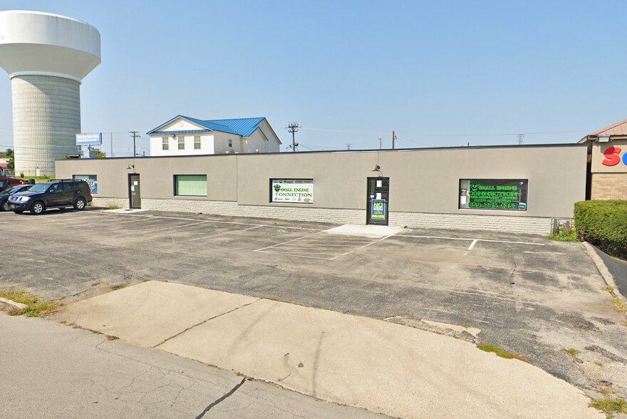 1109-1113 Commercial Dr, Lexington, KY à vendre - Photo de l’immeuble – Image 1 sur 1