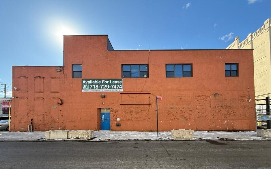 87 Bowne St, Brooklyn, NY à louer - Photo de l’immeuble – Image 2 sur 5
