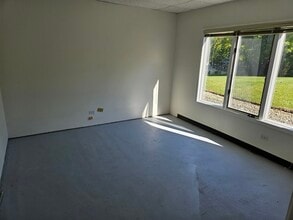 10600 W 143rd St, Orland Park, IL à louer Photo intérieure– Image 2 sur 2