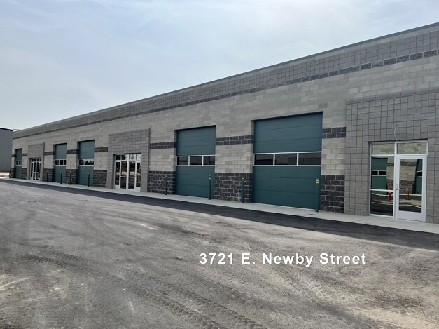 3721 E Newby St, Nampa, ID à vendre Photo principale– Image 1 sur 9