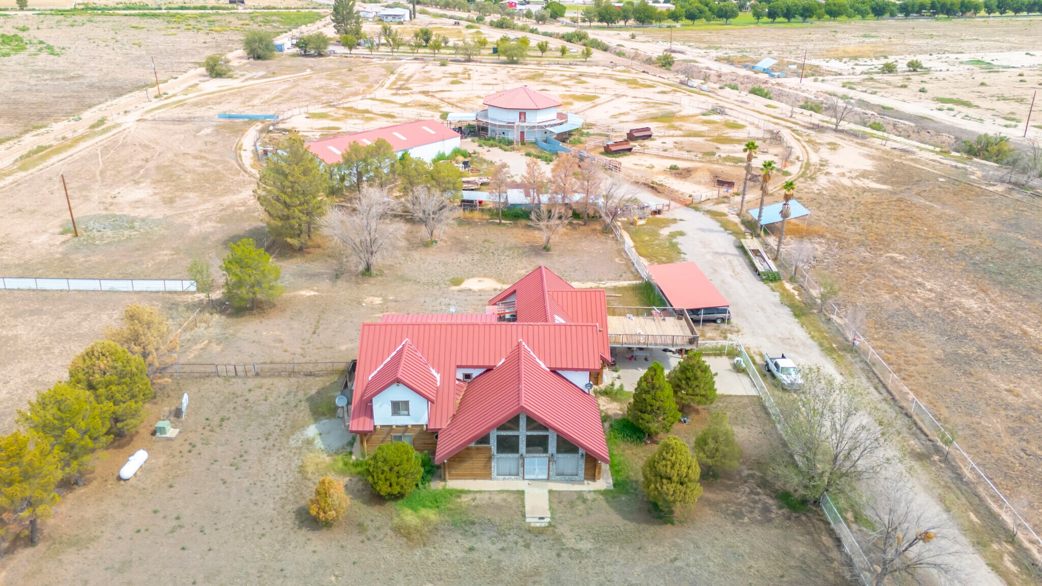 1100 S Vinton Rd, Anthony, TX à vendre Photo principale– Image 1 sur 83