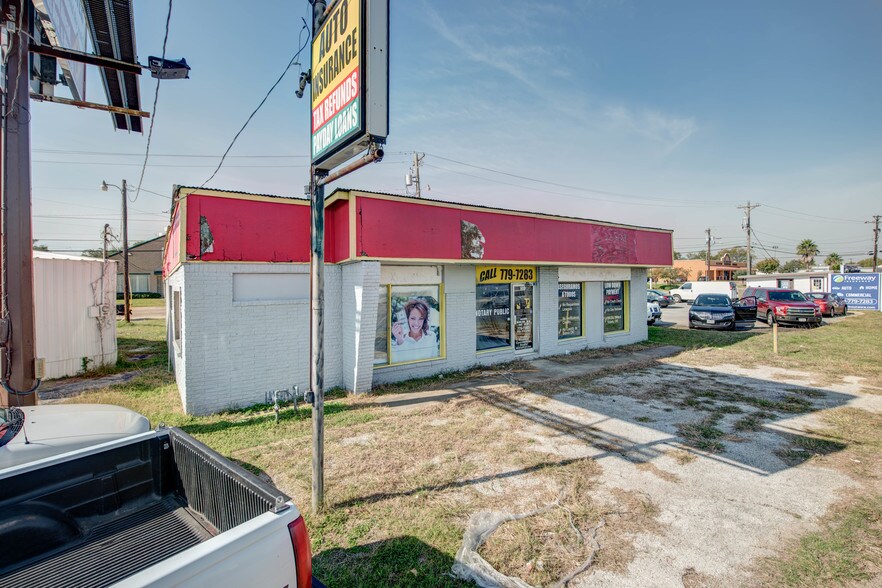 1410 S Texas Ave, Bryan, TX à louer - Photo de l’immeuble – Image 2 sur 14
