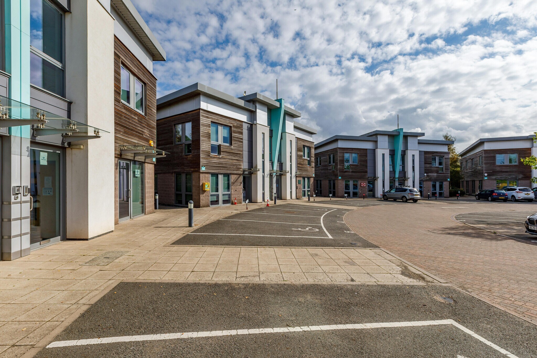 Stonebridge Rd, Birmingham à louer Photo de l’immeuble– Image 1 sur 12