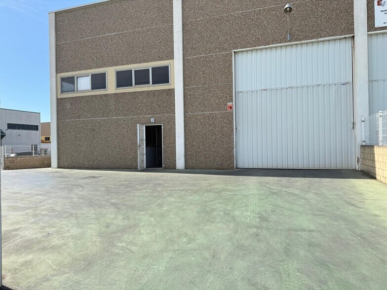 Industriel/Logistique dans Constantí, Tarragona à louer - Photo de l’immeuble – Image 1 sur 5
