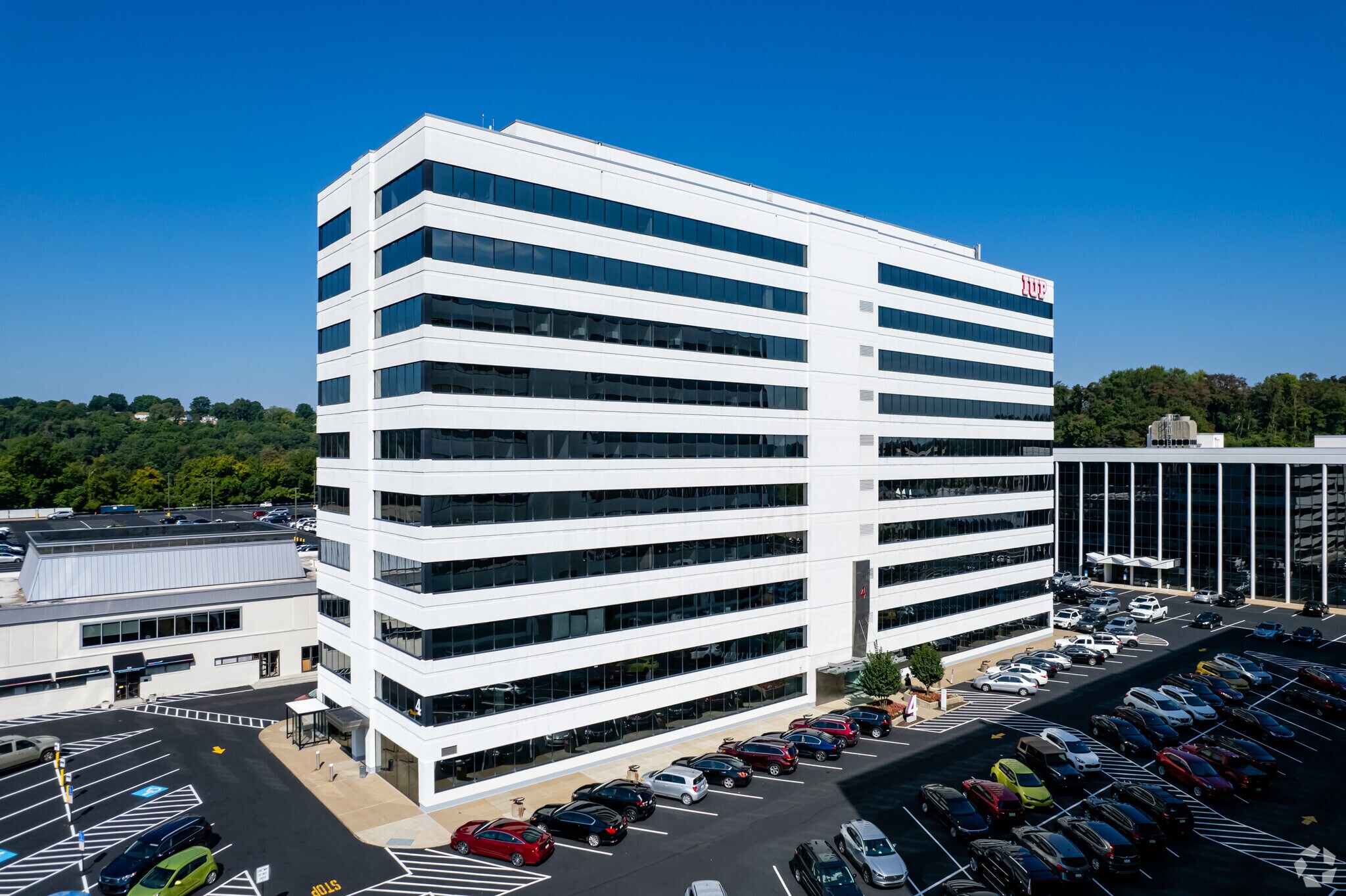 400 Penn Center Blvd, Pittsburgh, PA à louer Photo de l’immeuble– Image 1 sur 6