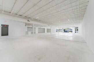 Plus de détails pour 3198 N Federal Hwy, Boca Raton, FL - Local commercial à louer