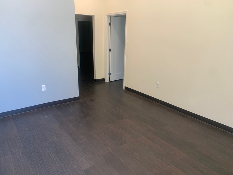 138 Old San Antonio Rd, Boerne, TX à louer - Photo de l’immeuble – Image 2 sur 18