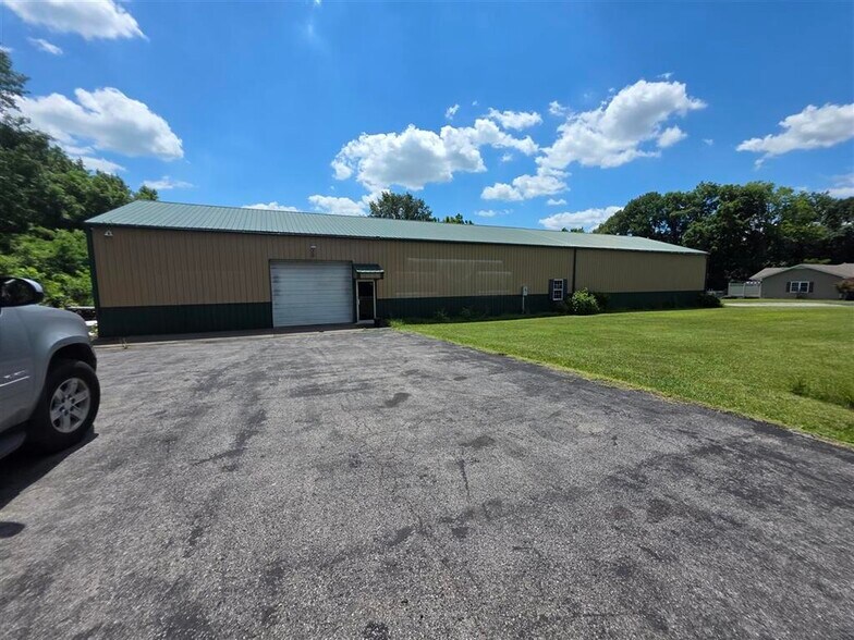 1245 Tompkinsville Rd, Glasgow, KY à vendre - Photo principale – Image 1 sur 5