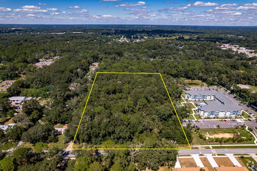 NE 28th St, Ocala, FL à vendre - Photo de l’immeuble – Image 1 sur 9