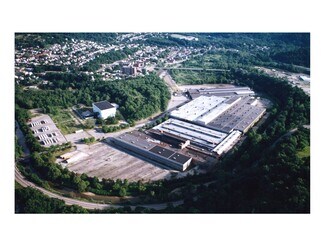 Plus de détails pour 1000-5000 Commerce Cir, Trafford, PA - Industriel/Logistique à louer