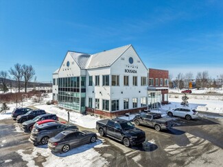 Plus de détails pour 10 Rue Du Diapason, Bromont, QC - Bureau à louer