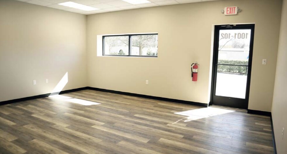 1001 Investment Blvd, Apex, NC à louer - Photo intérieure – Image 2 sur 9