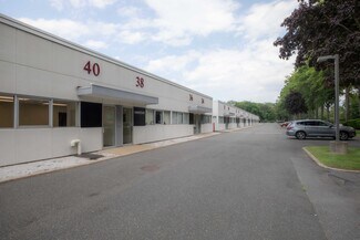 Plus de détails pour 40 Cain Dr, Brentwood, NY - Industriel/Logistique à louer