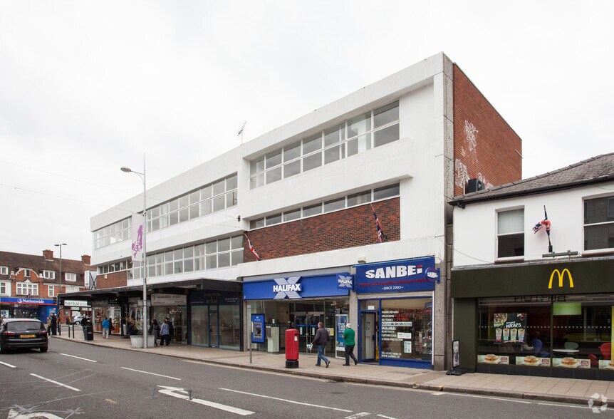 3 High St, Walton On Thames à louer - Photo de l’immeuble – Image 2 sur 3