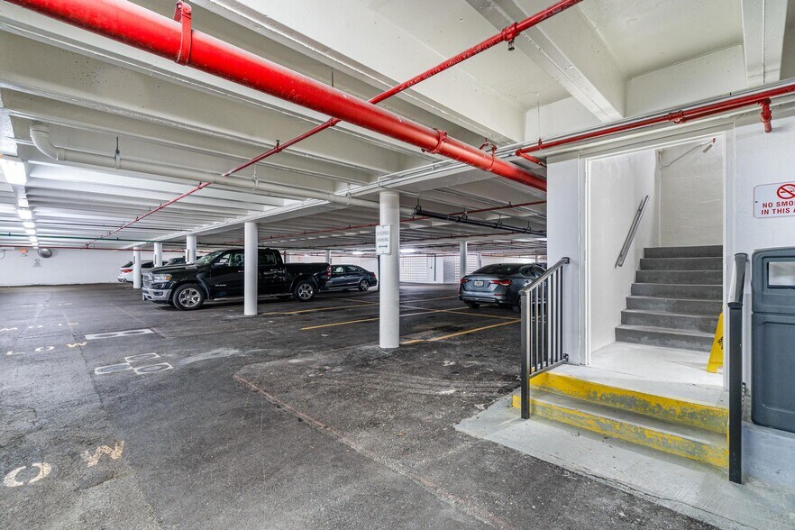 2455 E Sunrise Blvd, Fort Lauderdale, FL à vendre - Photo de l’immeuble – Image 3 sur 18
