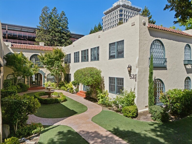 530 Webster St, Palo Alto, CA à vendre - Photo de l’immeuble – Image 2 sur 65