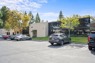 Plus de détails pour 23113 Plaza Pointe Dr, Laguna Hills, CA - Bureau à vendre