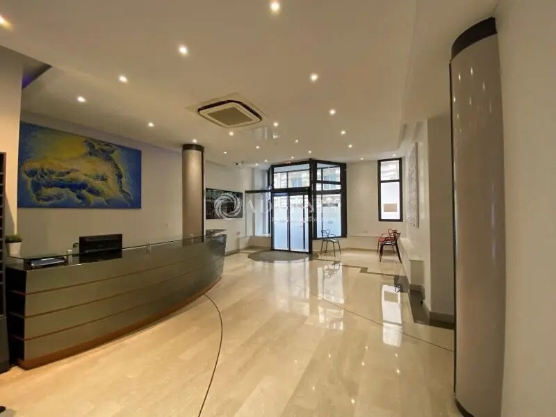 Bureau dans Paris à louer Photo de l’immeuble– Image 1 sur 7