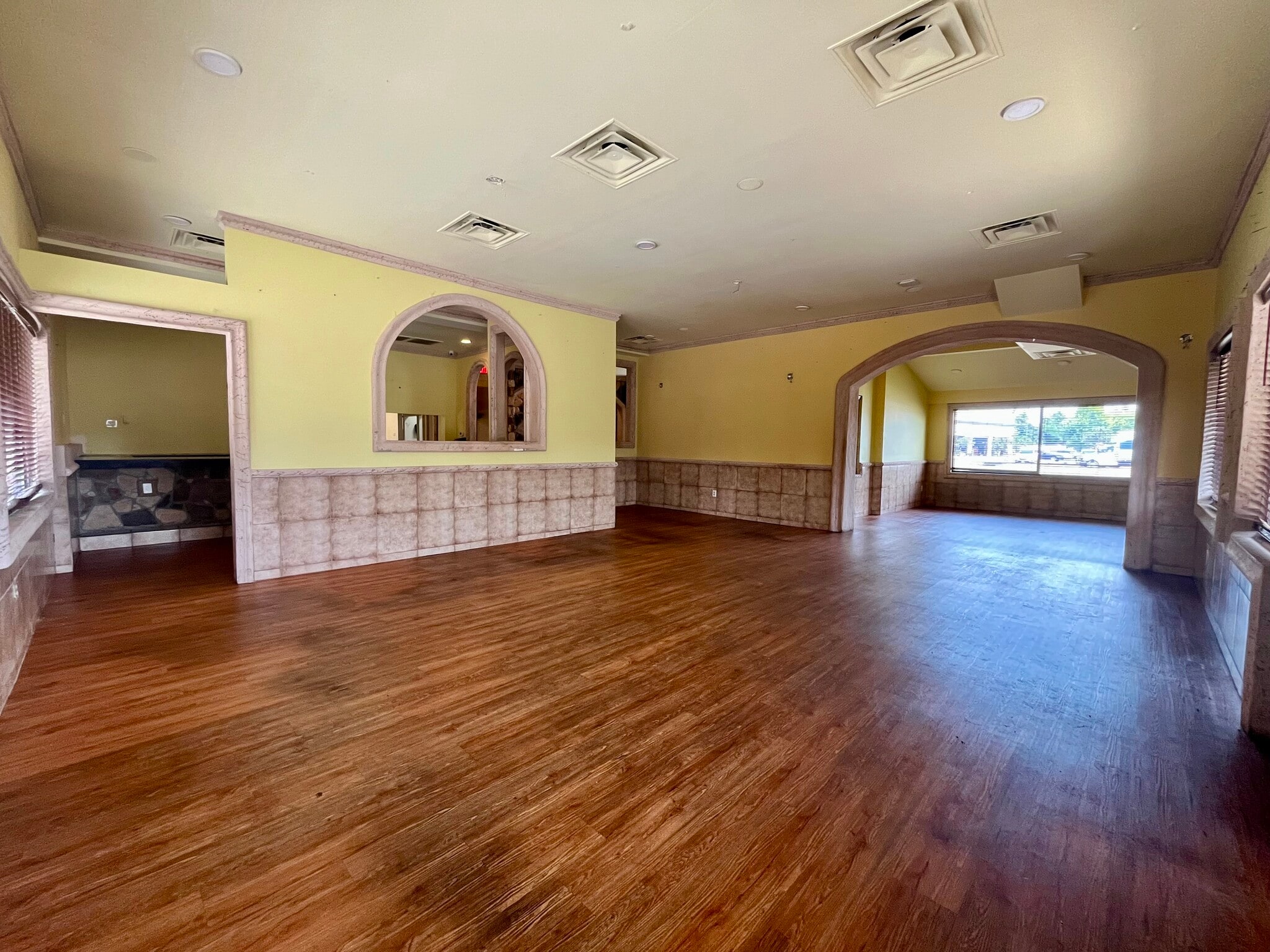 805 Old Fort Pky, Murfreesboro, TN à vendre Photo intérieure– Image 1 sur 3