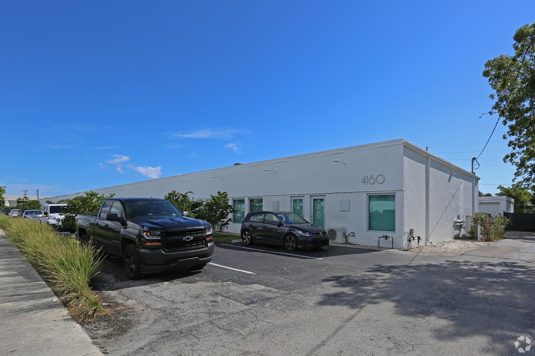 4160-4260 NW 1st Ave, Boca Raton, FL à louer Photo de l’immeuble– Image 1 sur 23