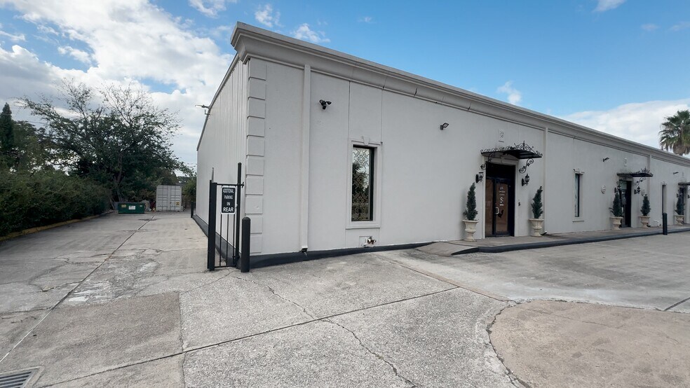 257-263 W Rittenhouse St, Houston, TX à vendre - Vidéo sur l’annonce professionnelle – Image 2 sur 23