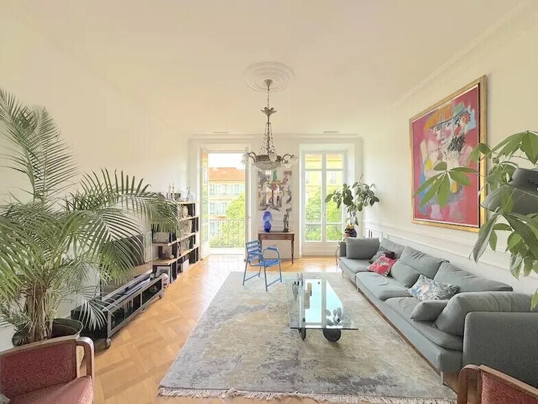 Bureau dans Nice à vendre - Photo intérieure – Image 3 sur 10