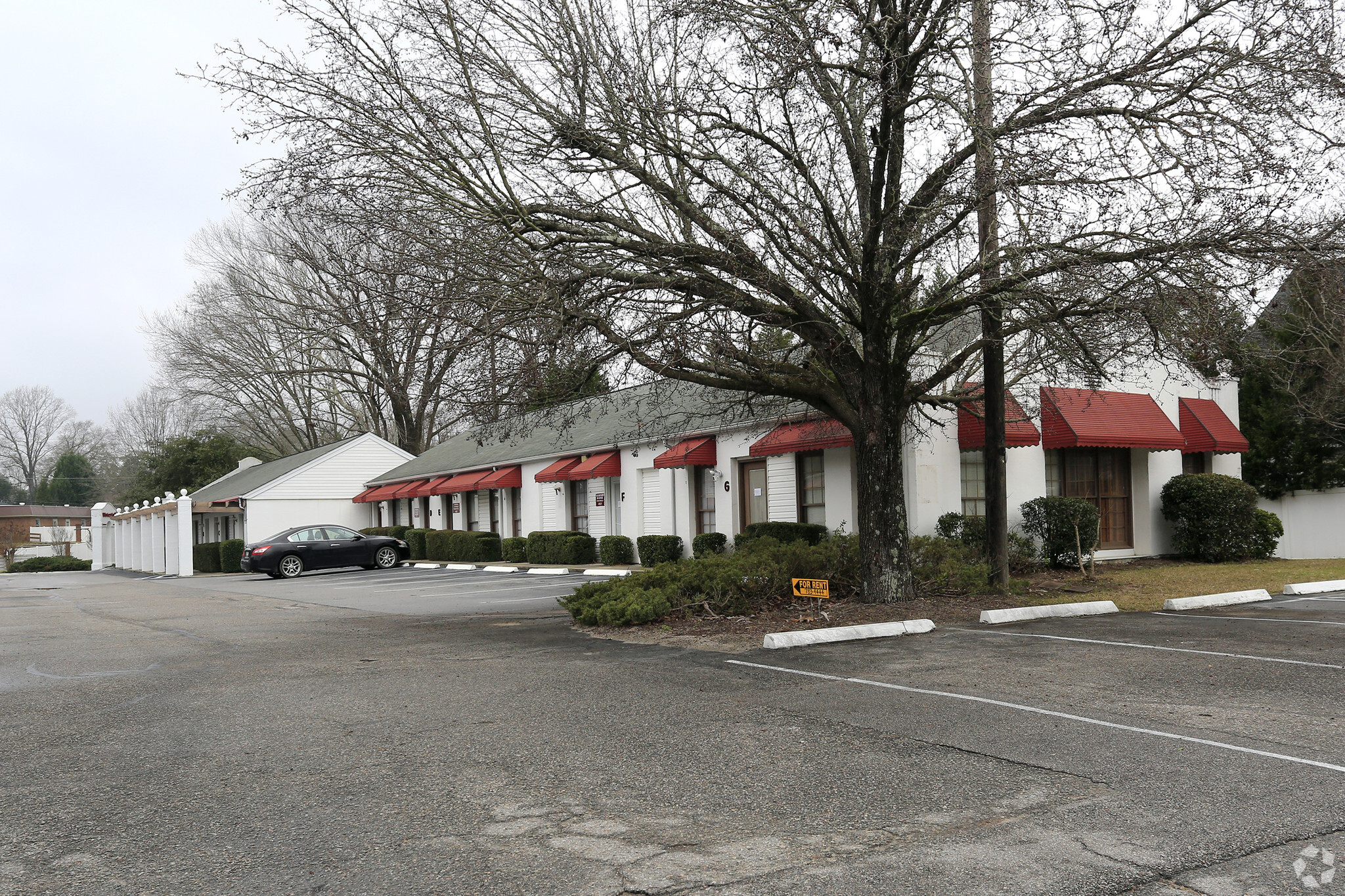 410 Veterans Rd, Columbia, SC à louer Photo principale– Image 1 sur 7