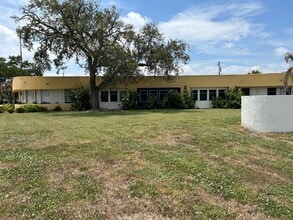 1250 S Harbor City Blvd, Melbourne, FL à vendre Photo intérieure– Image 2 sur 9