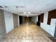 Interior local