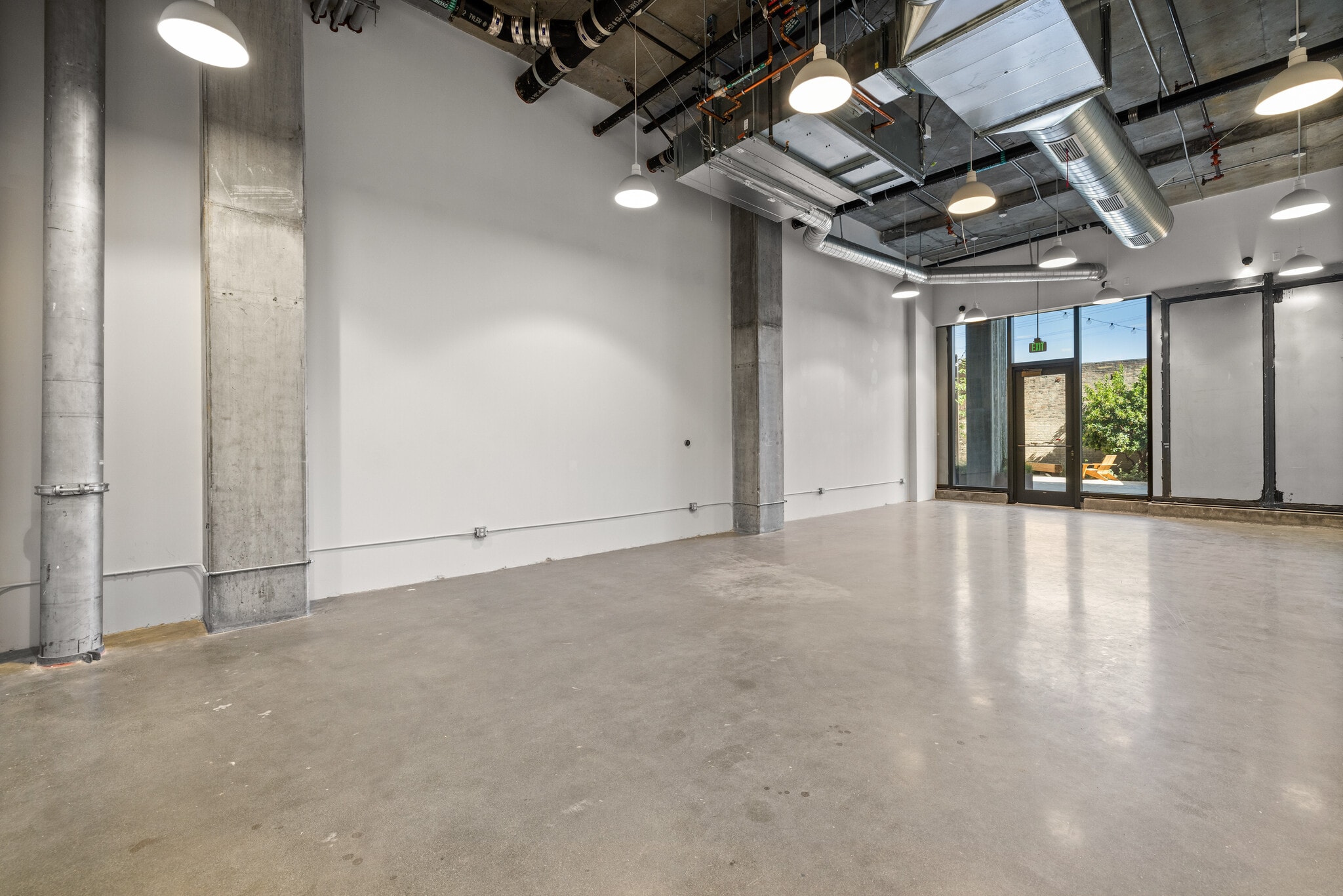 525 S Santa Fe Ave, Los Angeles, CA à louer Photo de l’immeuble– Image 1 sur 6
