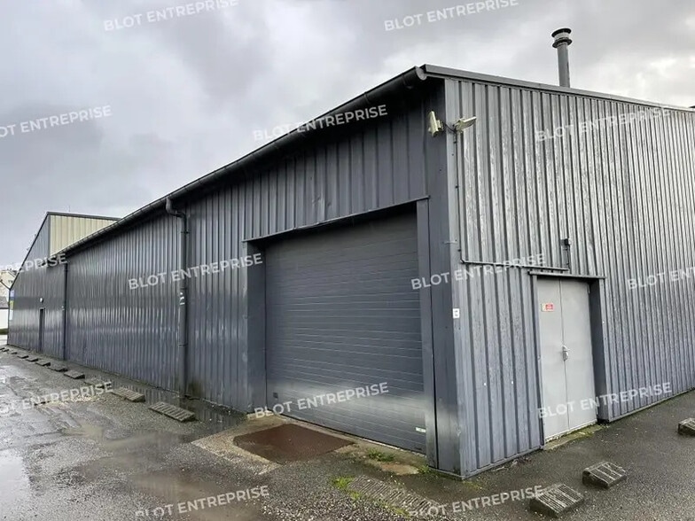 Local commercial dans Lorient à louer - Photo de l’immeuble – Image 3 sur 5