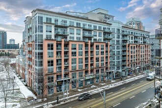 1005 King St W, Toronto, ON à louer Photo de l’immeuble– Image 1 sur 4