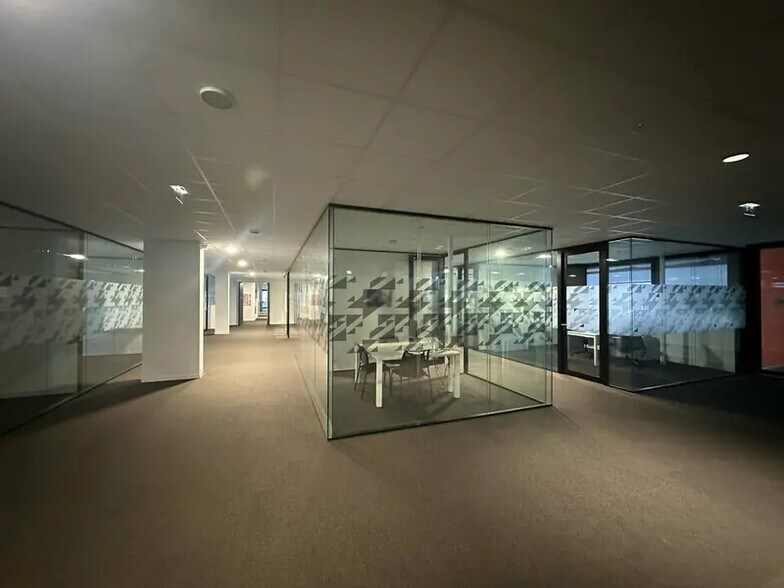 Bureau dans Schiltigheim à louer - Photo intérieure – Image 2 sur 10